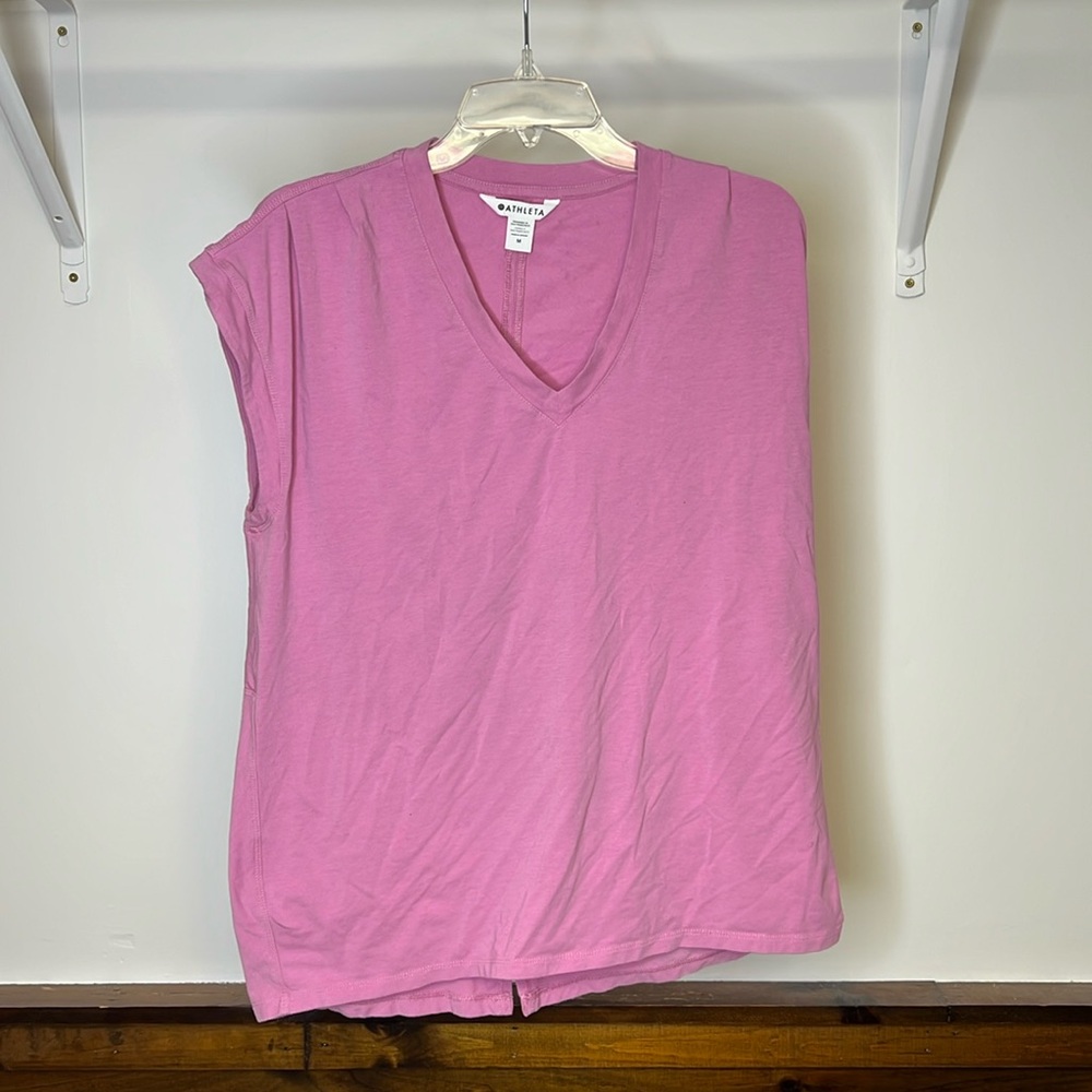 *Flawed* Athleta Pink Twist Back Stretchy Tee- M